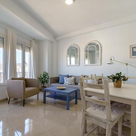 Maisuit Apartment Malaga City Center Buitenkant foto