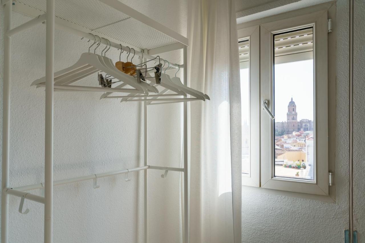 Maisuit Apartment Malaga City Center Buitenkant foto