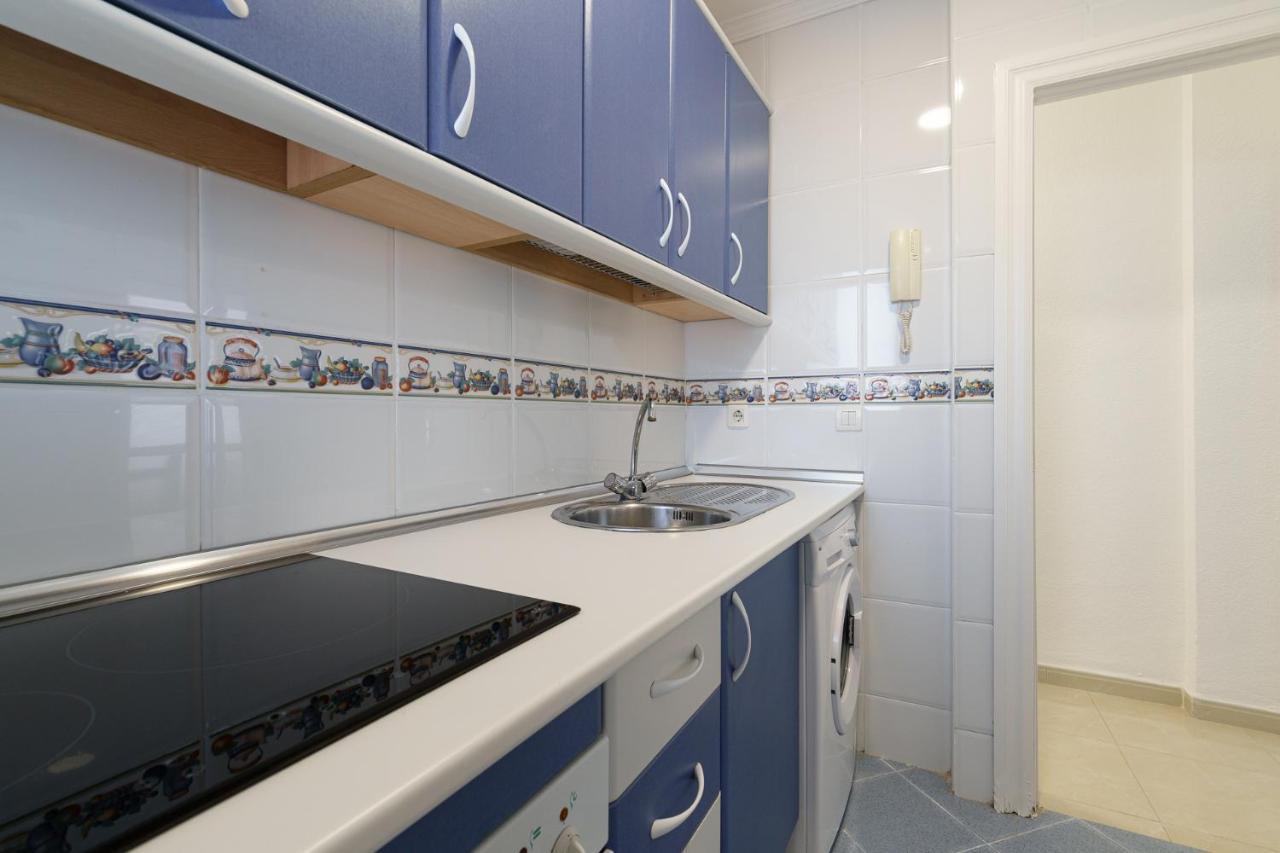 Maisuit Apartment Malaga City Center Buitenkant foto